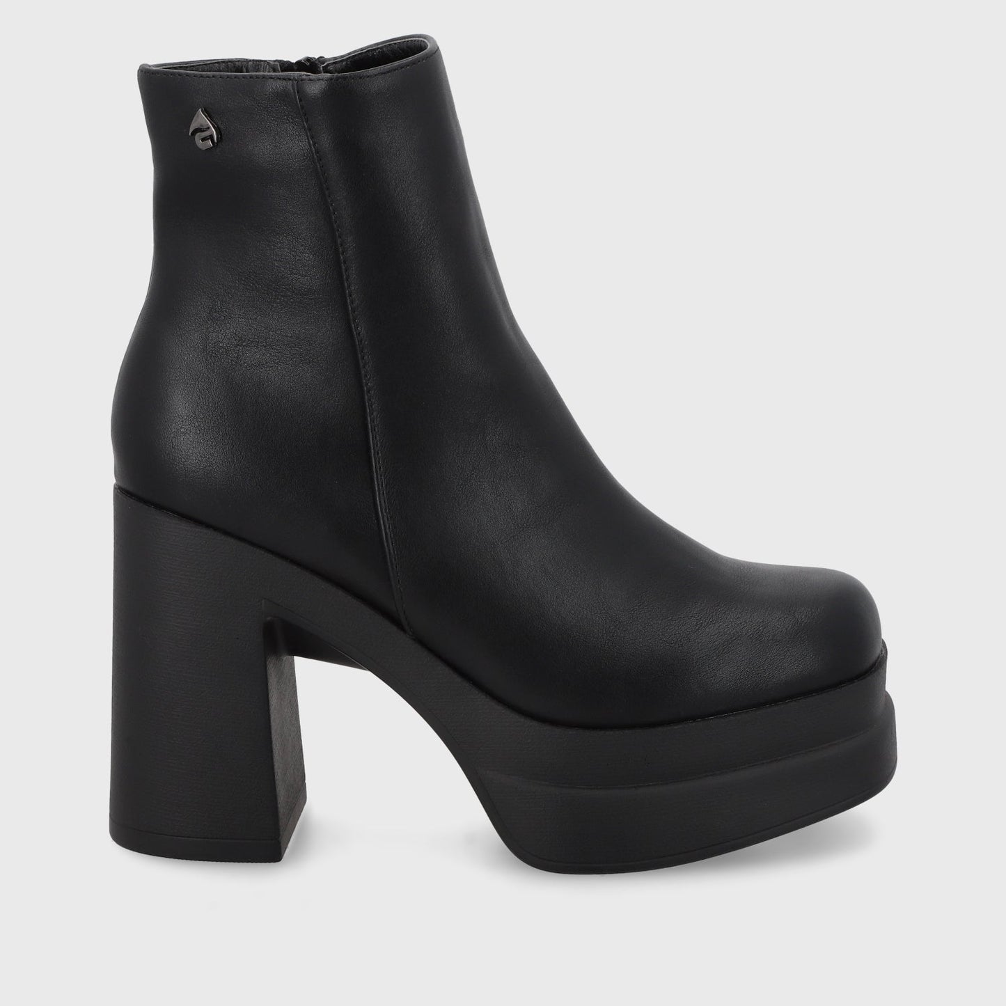 Botín Negro Mujer 35601 - Gotta Perú