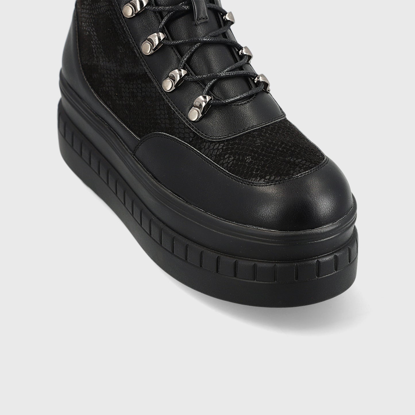 Zapatilla Plataforma Negra Mujer 13267