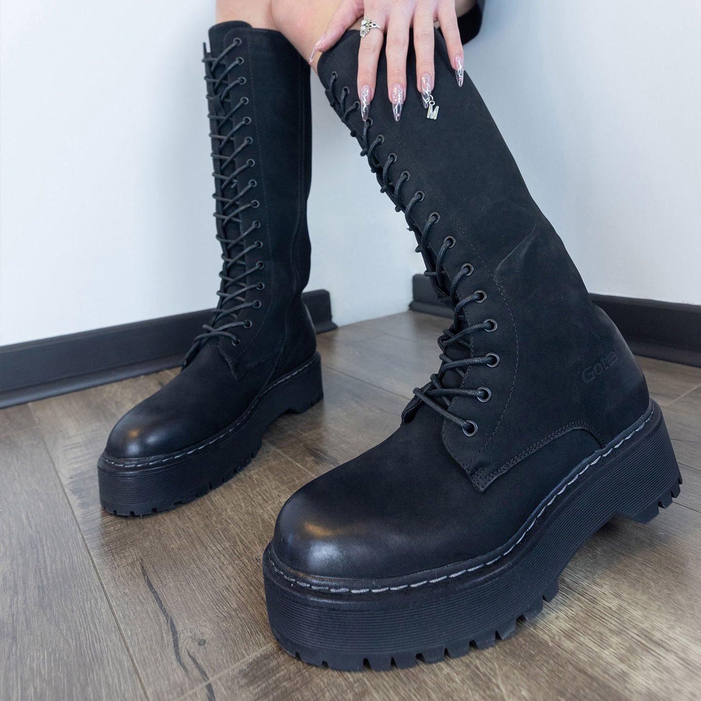 Bota Plataforma Negra Mujer 26061
