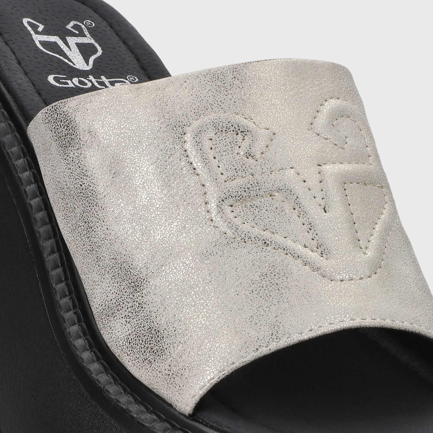 Sandalia Plataforma Oro Mujer 53720