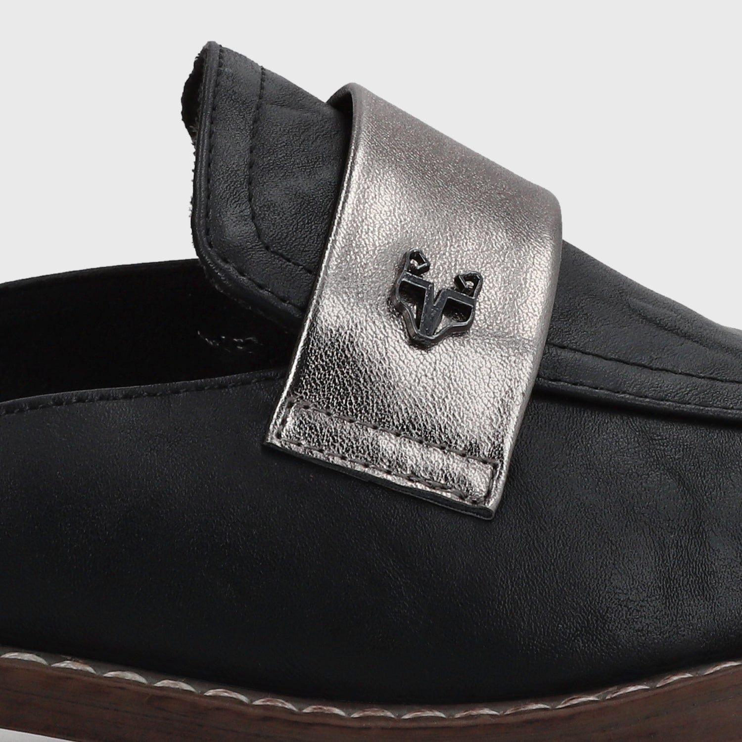 Puntilla Plana Negra Mujer 17569 - Gotta Perú