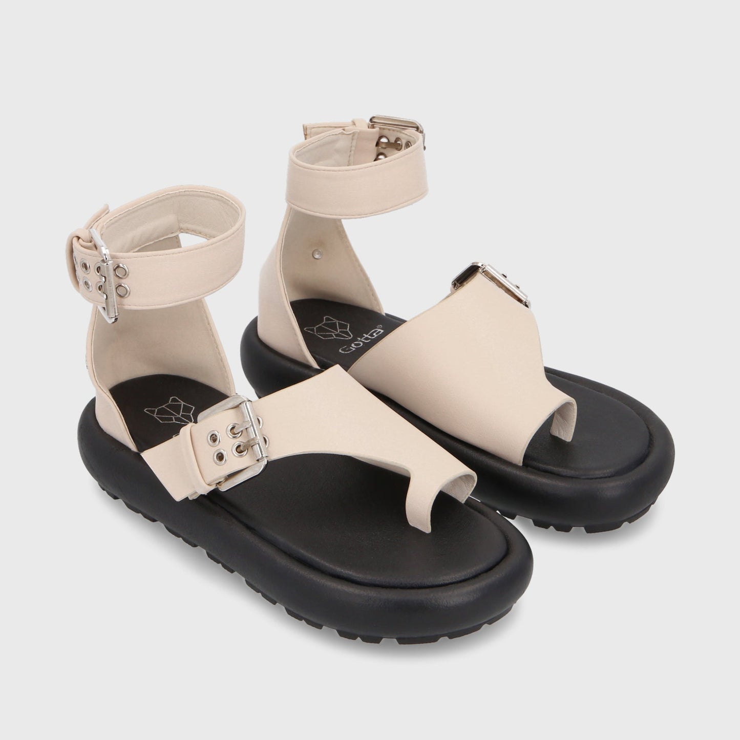 Sandalia Plana Crema Mujer 33722 - Gotta Perú