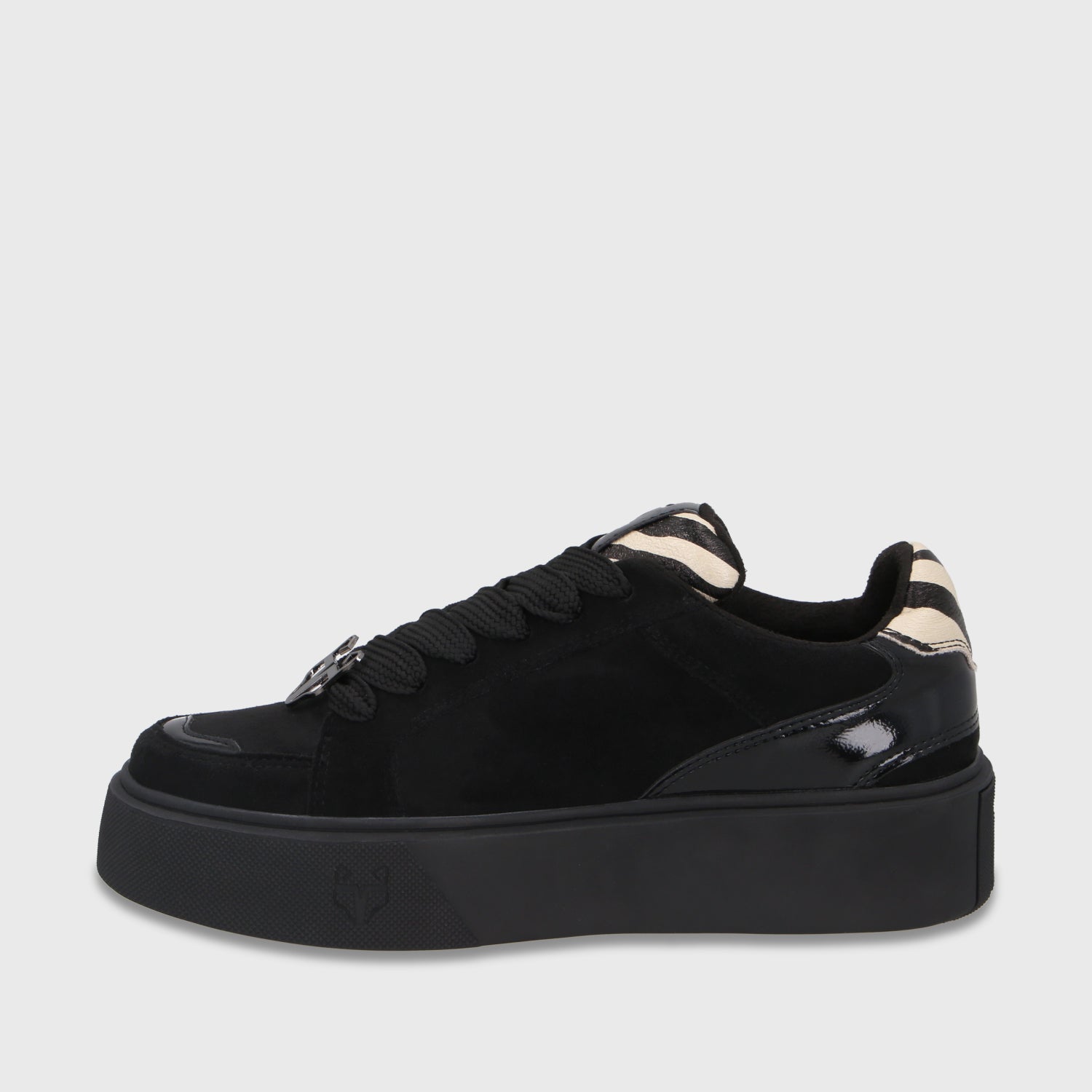 Zapatilla Negra Mujer 43046 - Gotta Perú