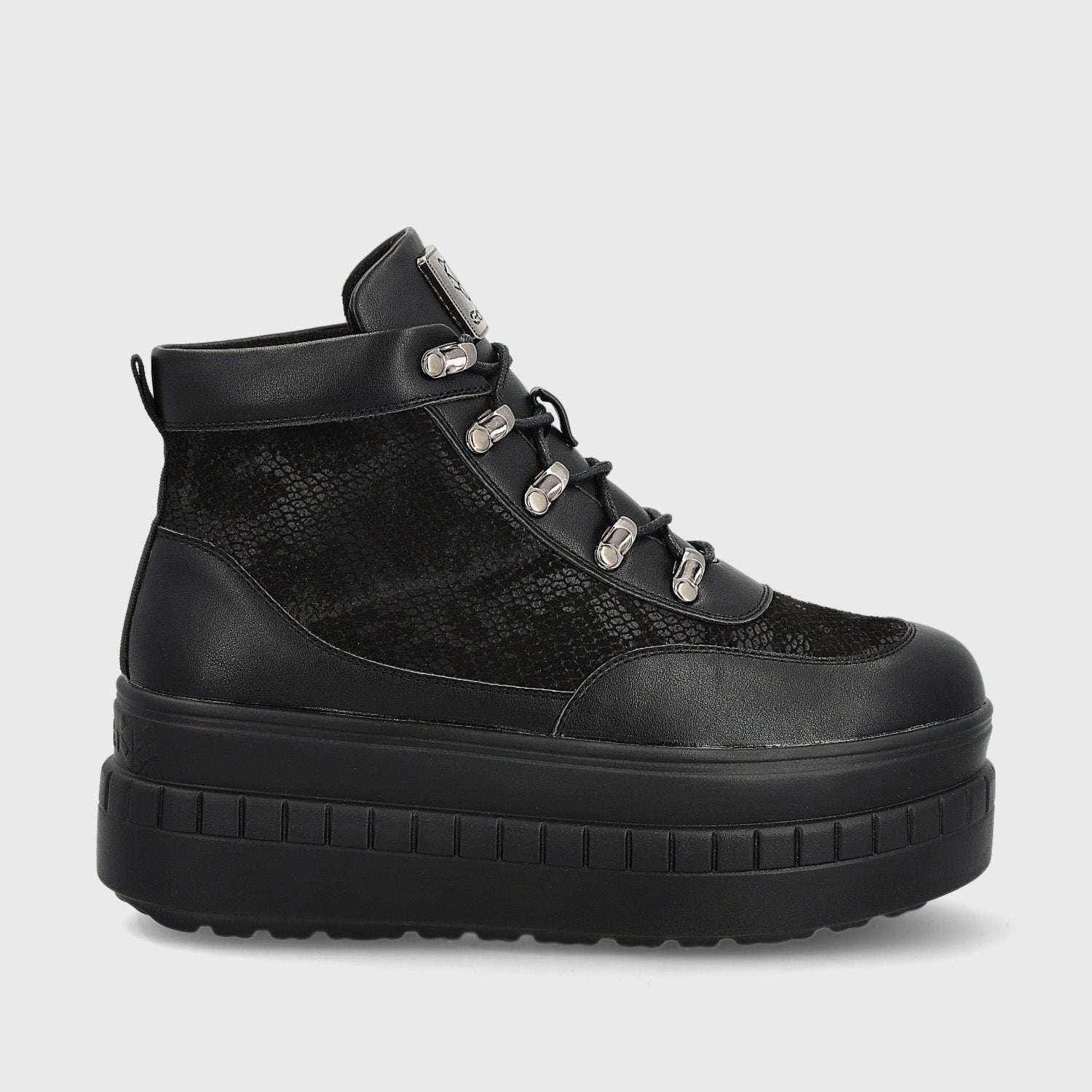 Zapatilla Plataforma Negra Mujer 13267
