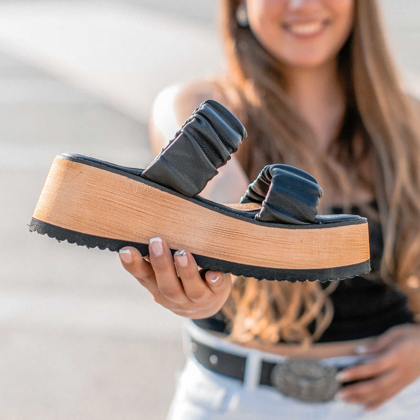 Sandalia Plataforma Negra Mujer 15280