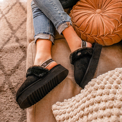 Slipper Negro Mujer 15311