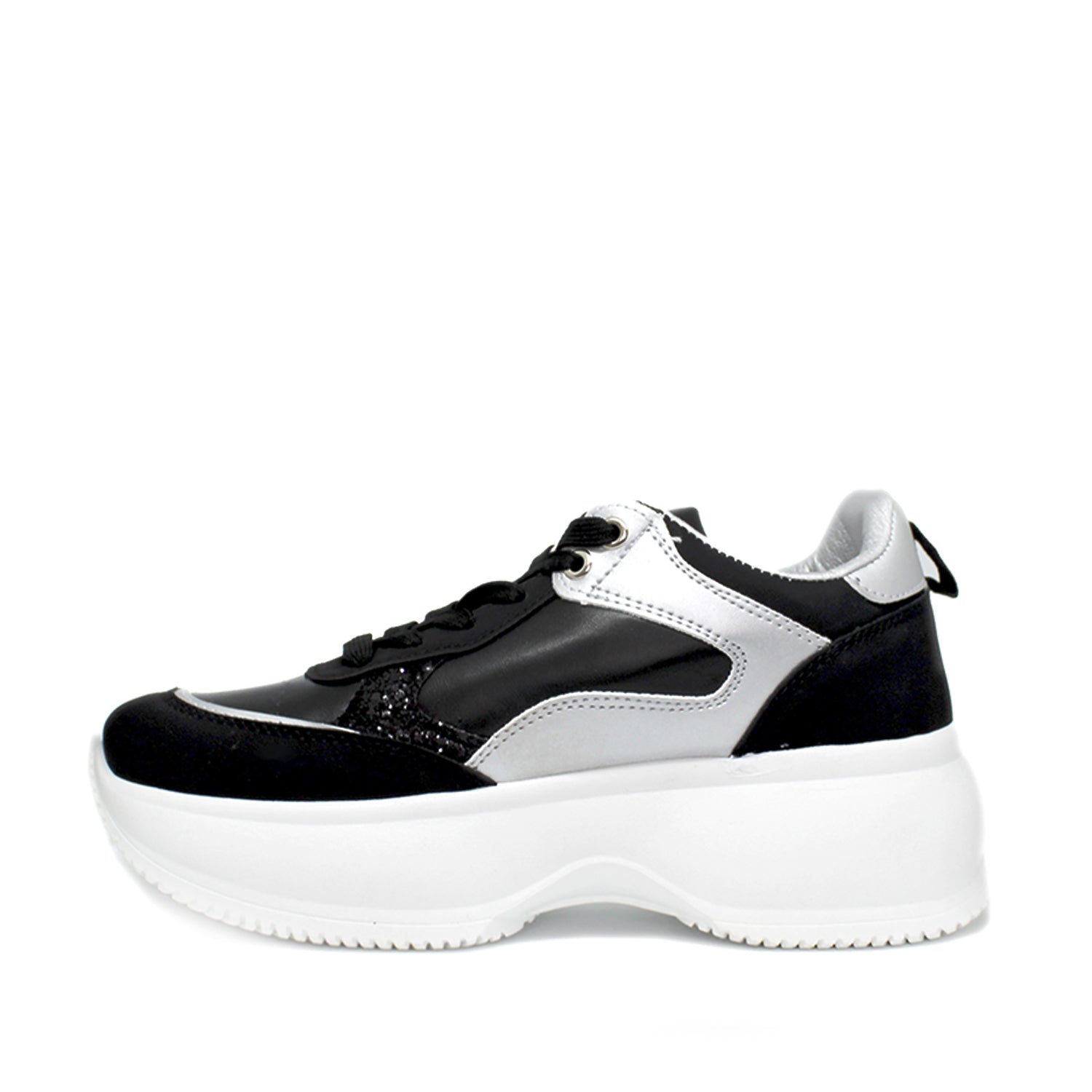 Zapatilla Negra Mujer 15911