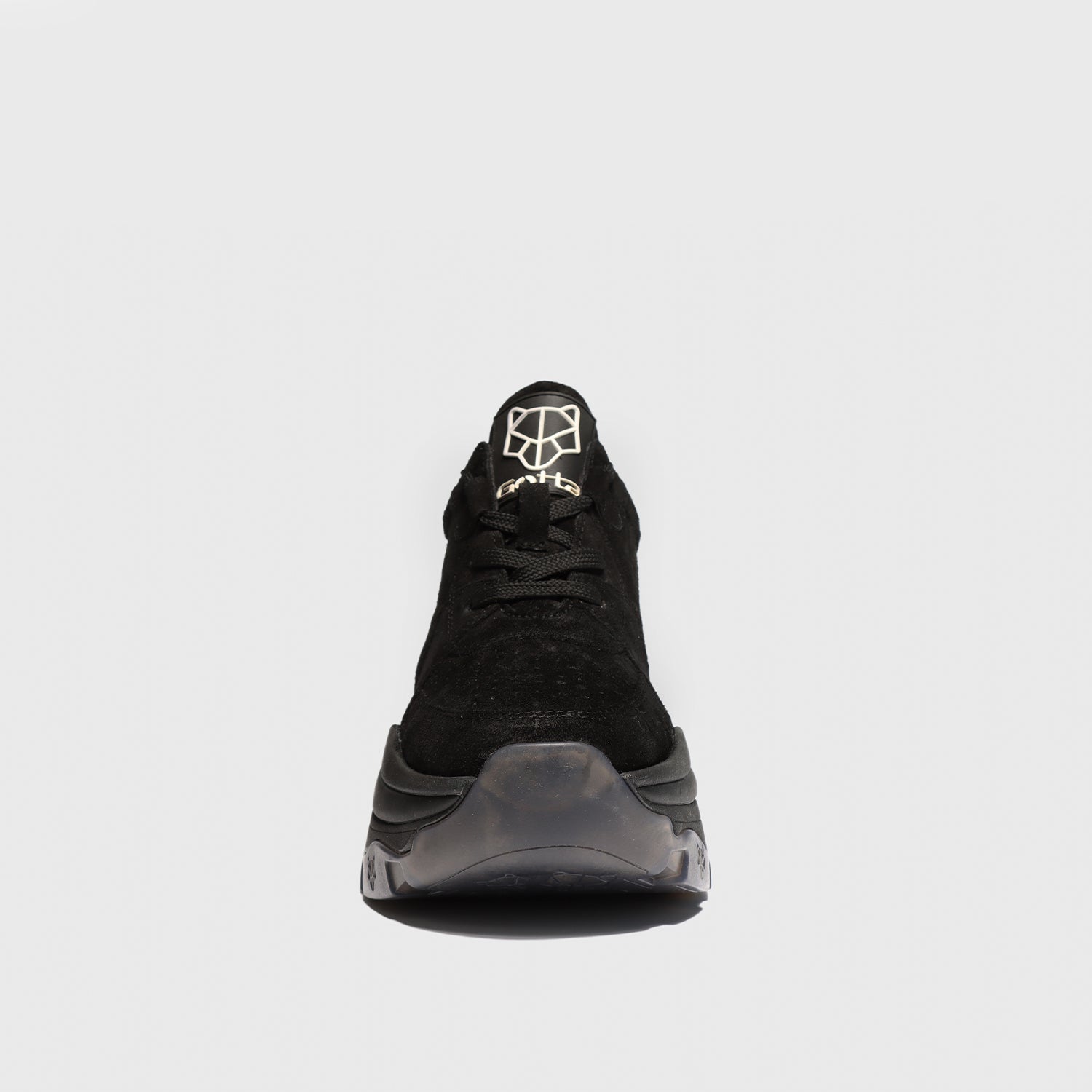 Zapatilla Cuero Negra Mujer 18540