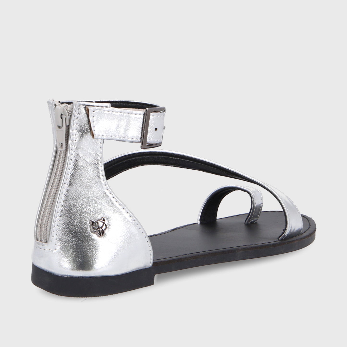 Sandalia Plana Plateada Mujer 33711