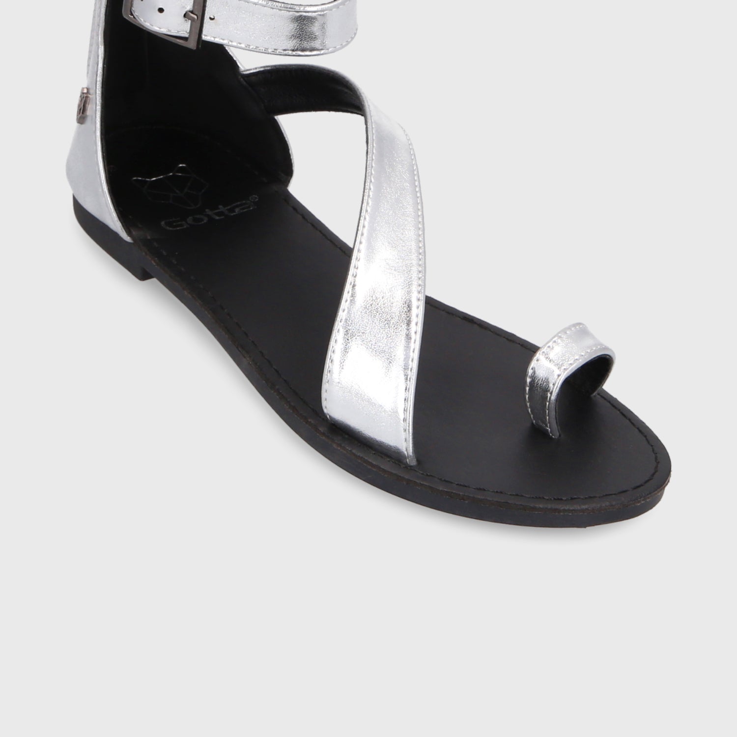 Sandalia Plana Plateada Mujer 33711