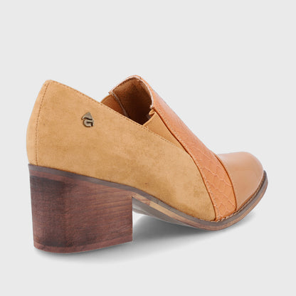 Zapato Taco Camel  Mujer 33731