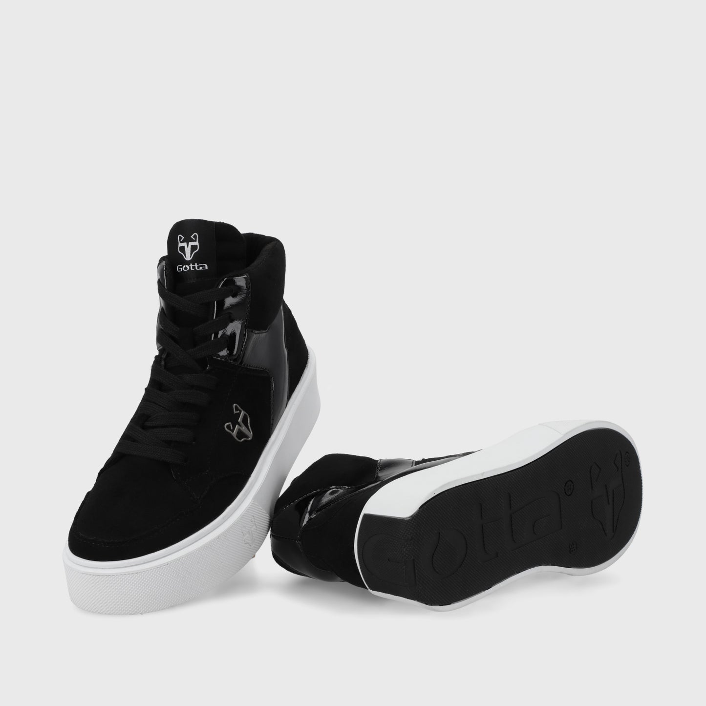 Zapatilla Negra Mujer 43045
