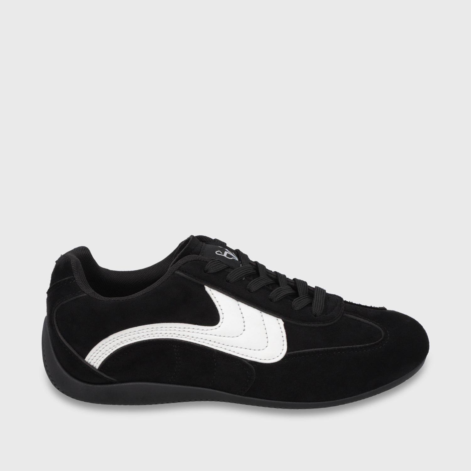 Zapatilla Negra Mujer 68010