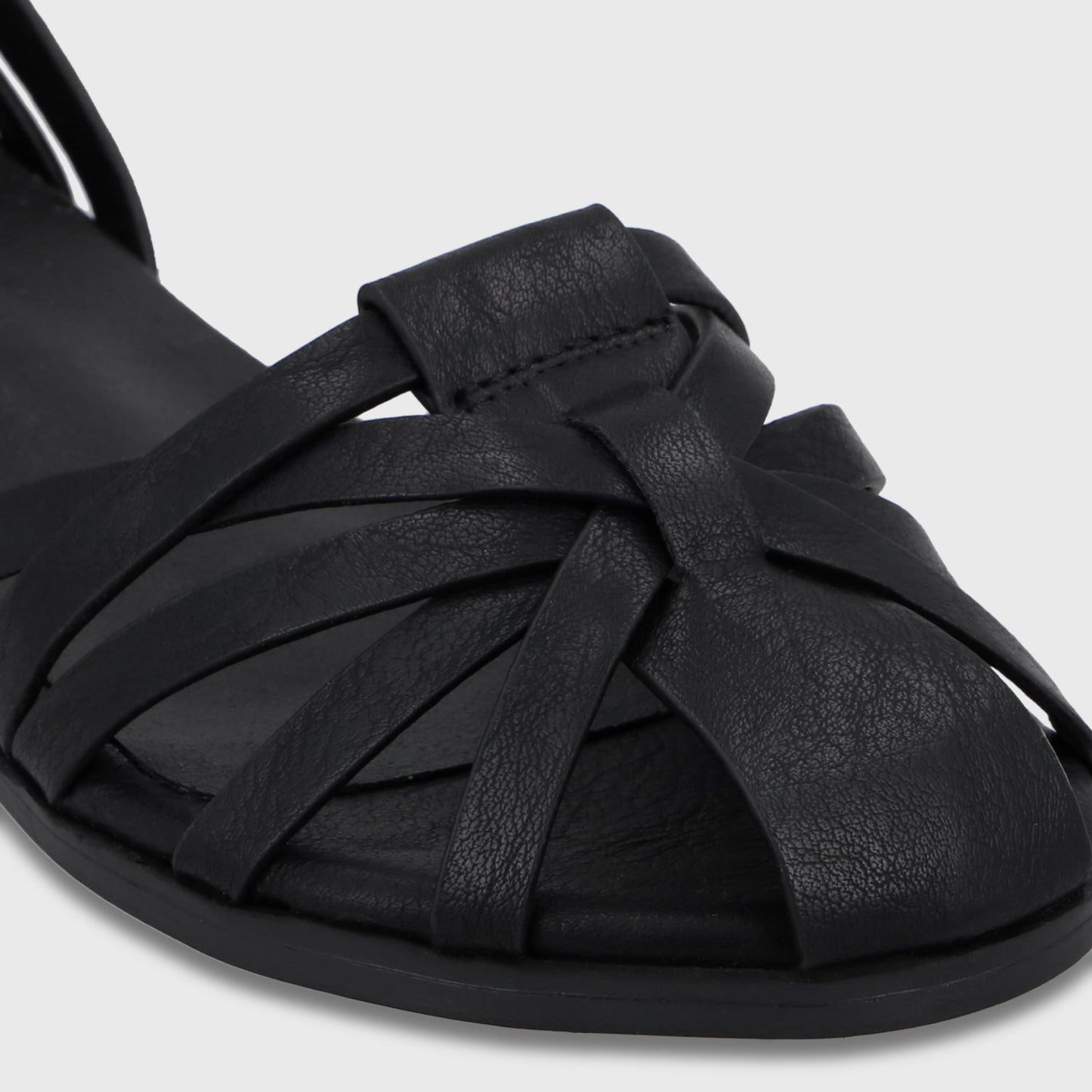 Sandalia Negra Mujer 64061 - Gotta Perú