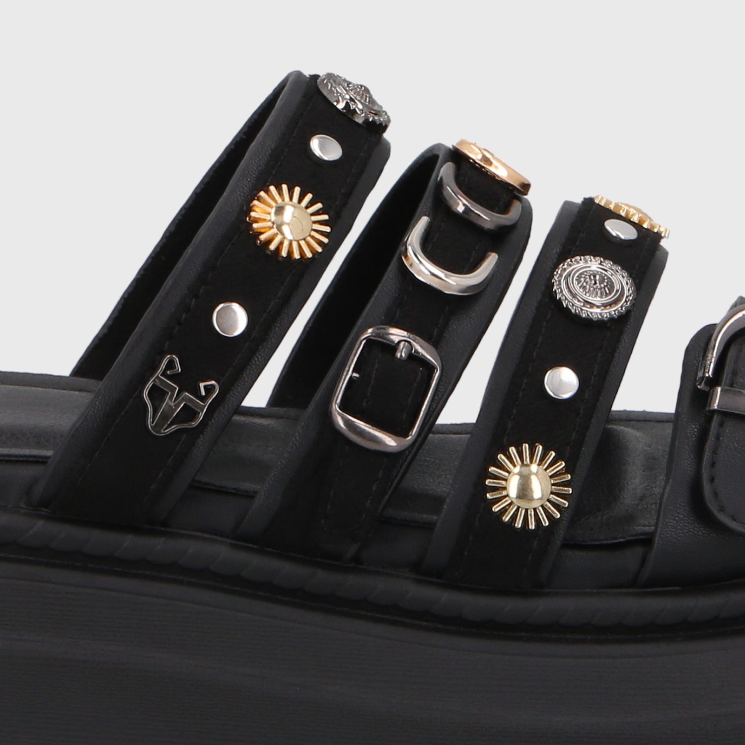 Sandalia Plataforma Negra Mujer 55924 - Gotta Perú