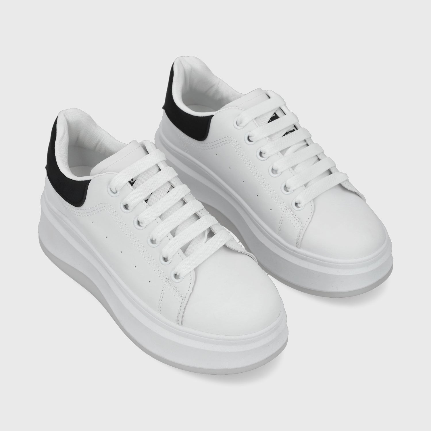 Zapatilla Blanca Mujer 48021 - Gotta Perú