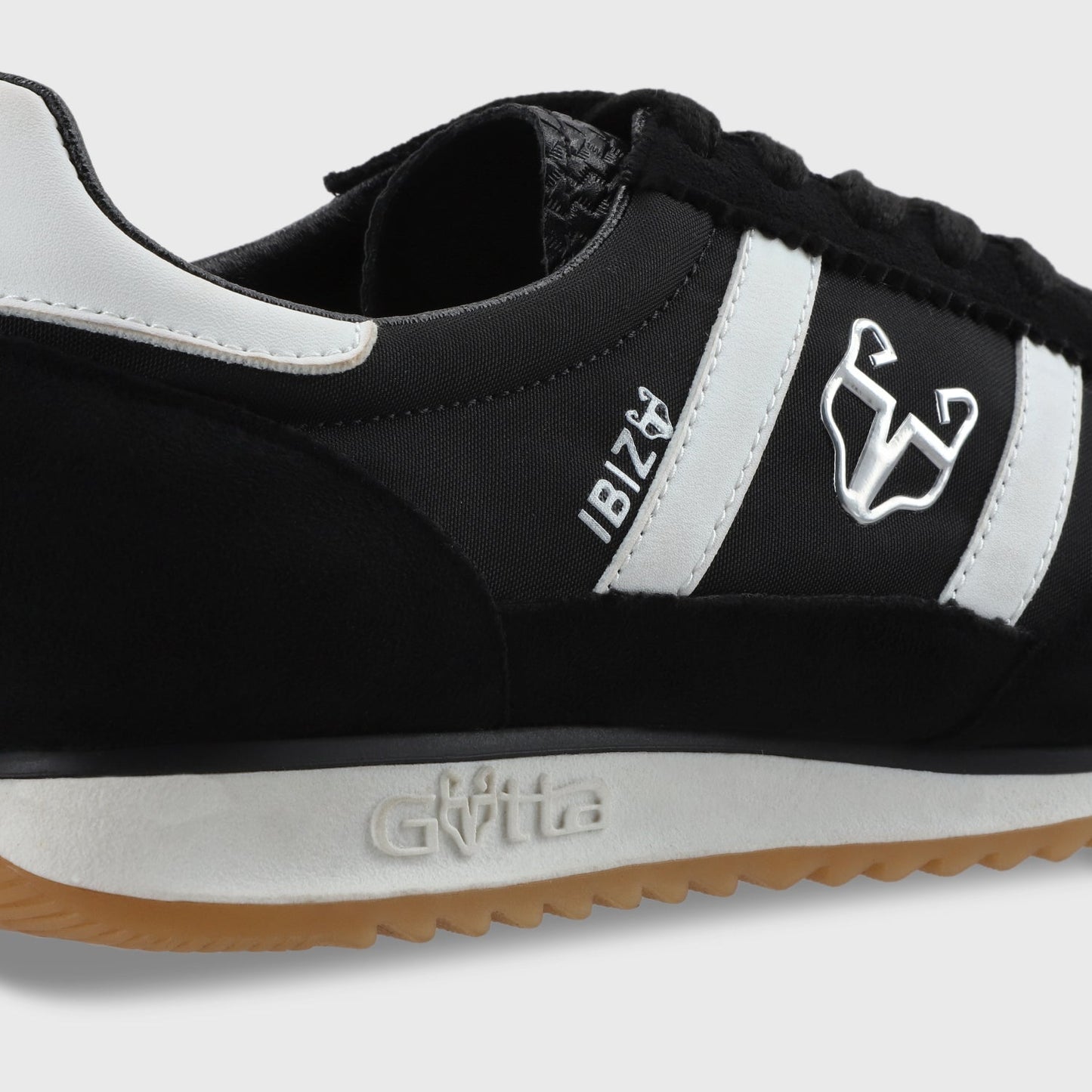 Zapatilla Negra Mujer 53770 - Gotta Perú