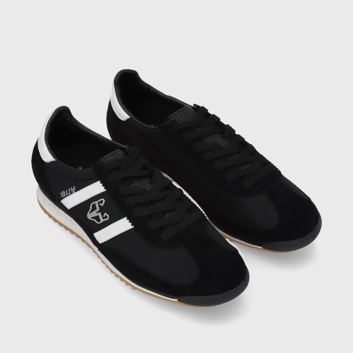 Zapatilla Negra Mujer 53770 - Gotta Perú