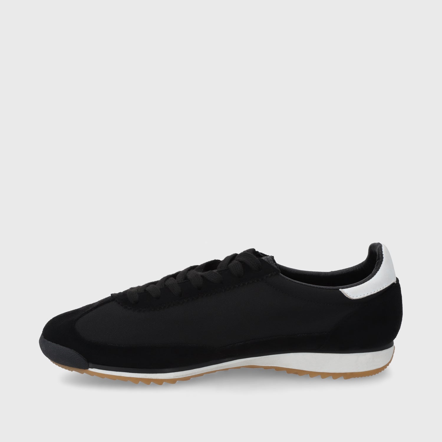 Zapatilla Negra Mujer 53770 - Gotta Perú