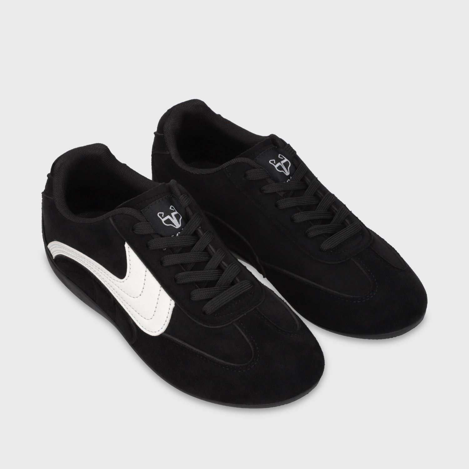 Zapatilla Negra Mujer 68010 - Gotta Perú