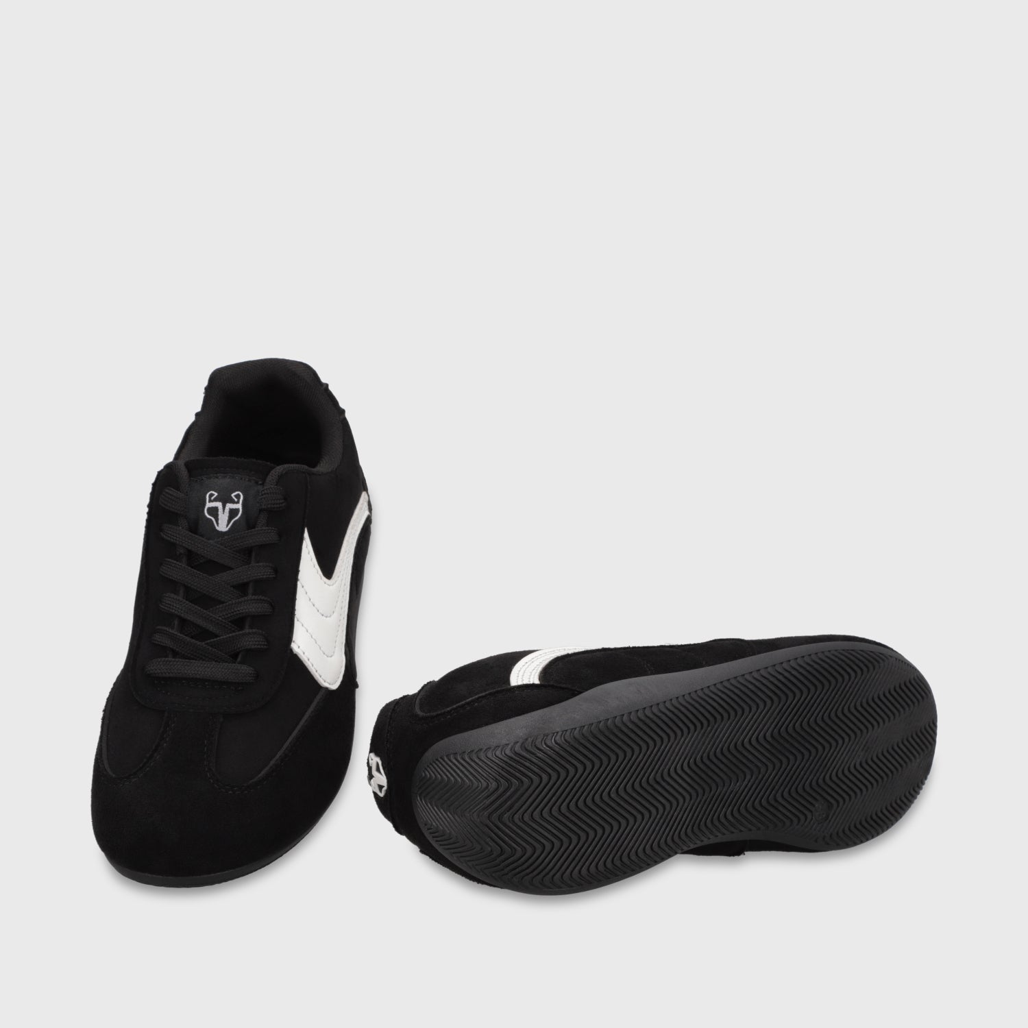 Zapatilla Negra Mujer 68010 - Gotta Perú